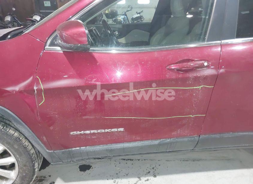 Photo 17 of 2017 Jeep Cherokee LIMITED 4X4 (VIN 1C4PJMDS4HW510763)