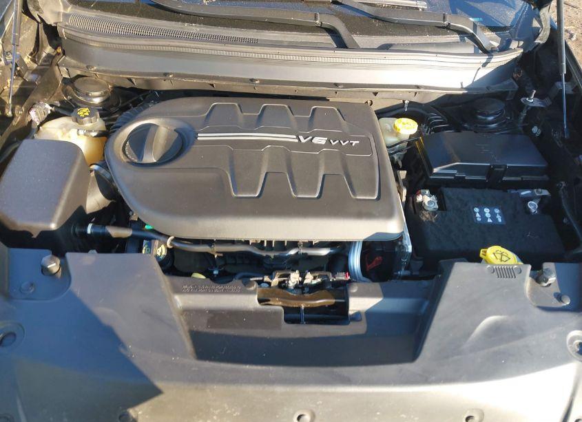 Photo 10 of 2017 Jeep Cherokee HIGH ALTITUDE 4X4 (VIN 1C4PJMDS4HW625038)