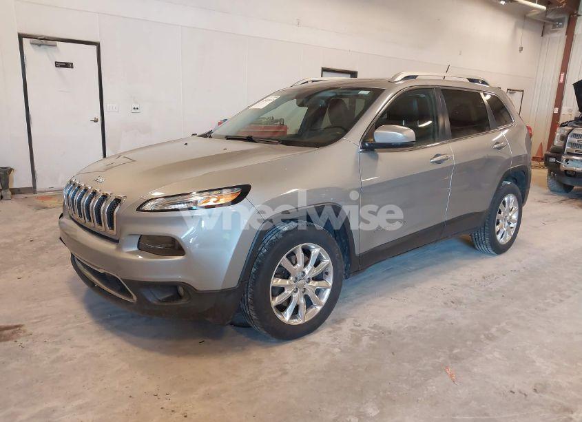 Photo 2 of 2015 Jeep Cherokee LIMITED (VIN 1C4PJMDS5FW598560)