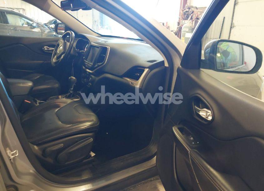 Photo 5 of 2015 Jeep Cherokee LIMITED (VIN 1C4PJMDS5FW598560)