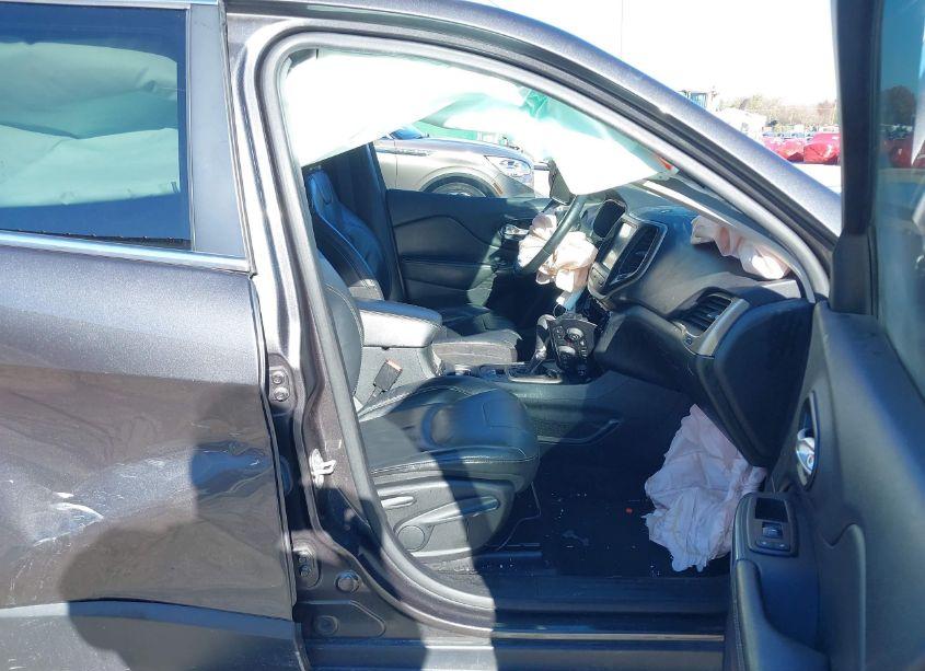 Photo 5 of 2015 Jeep Cherokee LIMITED (VIN 1C4PJMDS5FW639947)