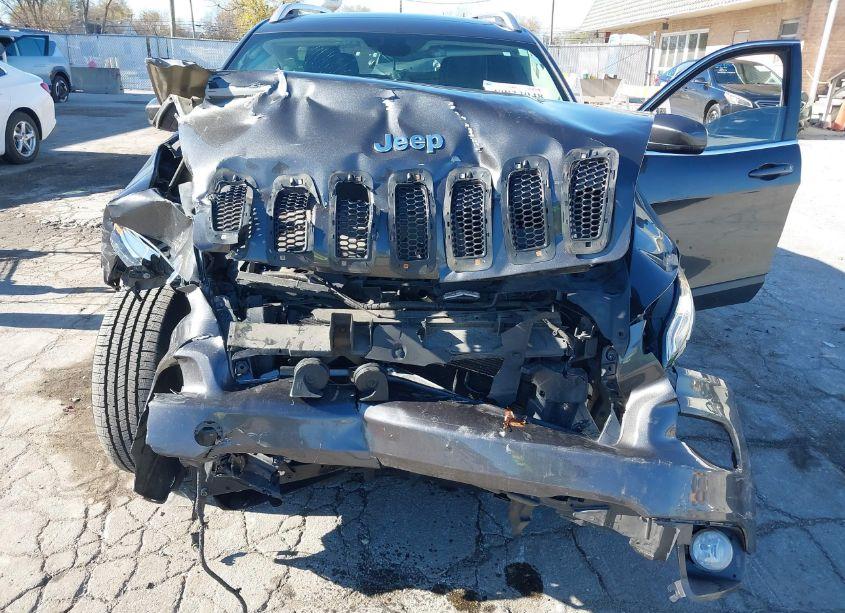 Photo 6 of 2015 Jeep Cherokee LIMITED (VIN 1C4PJMDS5FW639947)