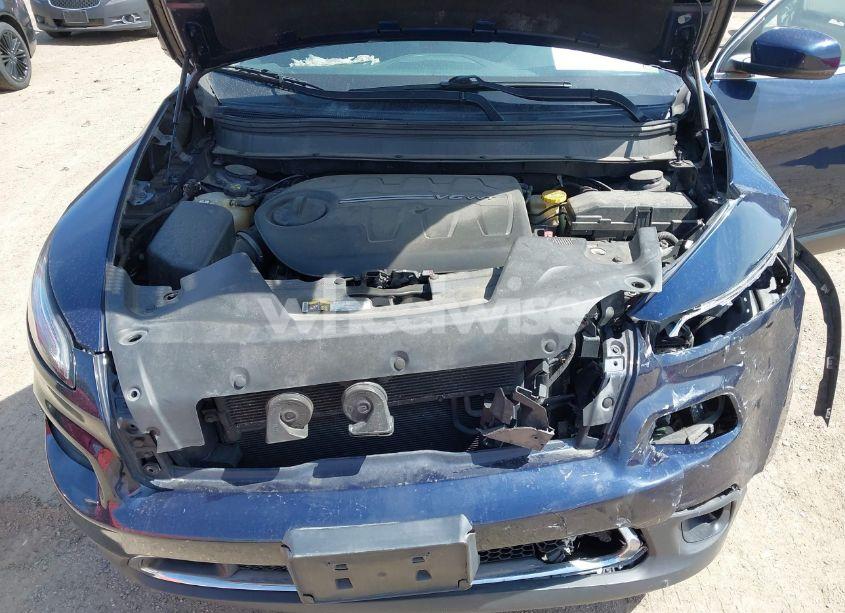 Photo 10 of 2015 Jeep Cherokee LIMITED (VIN 1C4PJMDS5FW649720)