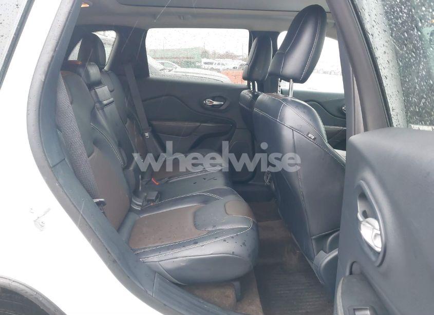 Photo 8 of 2015 Jeep Cherokee LIMITED (VIN 1C4PJMDS5FW665691)