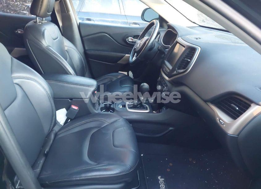 Photo 5 of 2017 Jeep Cherokee LIMITED (VIN 1C4PJMDS5HD224478)