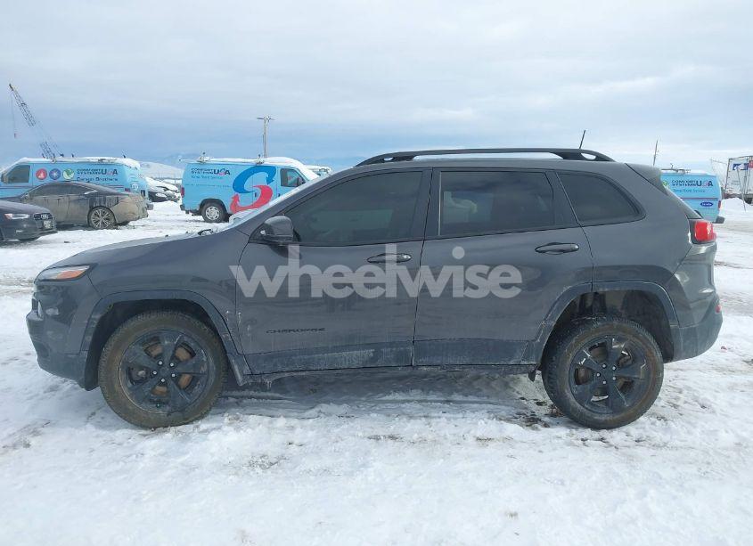 Photo 14 of 2017 Jeep Cherokee HIGH ALTITUDE 4X4 (VIN 1C4PJMDS5HW632810)