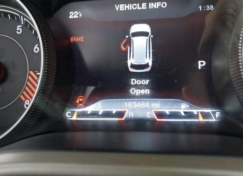 Photo 15 of 2015 Jeep Cherokee LIMITED (VIN 1C4PJMDS6FW502869)