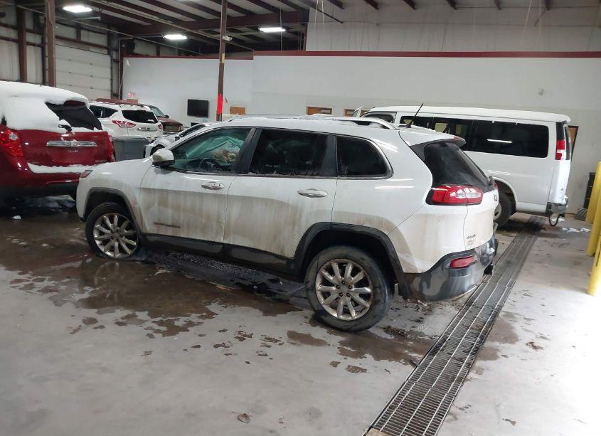 Photo 3 of 2015 Jeep Cherokee LIMITED (VIN 1C4PJMDS6FW510373)