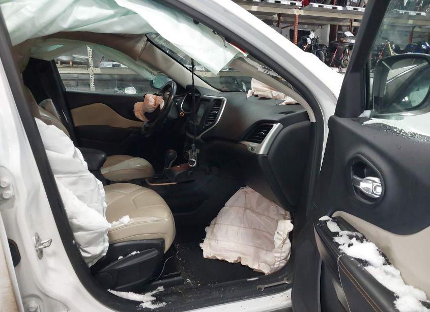 Photo 5 of 2015 Jeep Cherokee LIMITED (VIN 1C4PJMDS6FW510373)