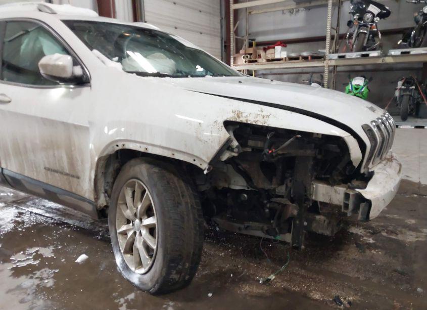 Photo 6 of 2015 Jeep Cherokee LIMITED (VIN 1C4PJMDS6FW510373)