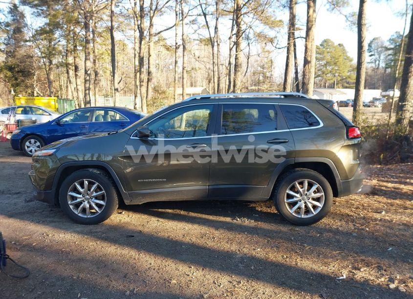 Photo 14 of 2015 Jeep Cherokee LIMITED (VIN 1C4PJMDS6FW511958)