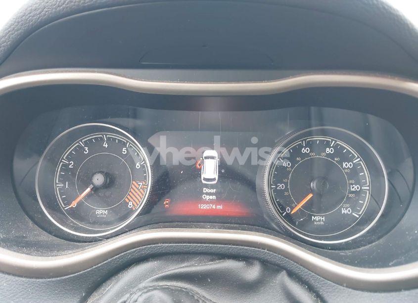 Photo 7 of 2015 Jeep Cherokee LIMITED (VIN 1C4PJMDS6FW544281)