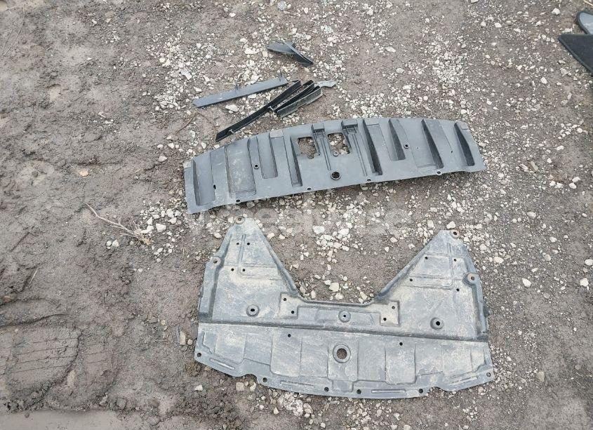 Photo 12 of 2015 Jeep Cherokee LIMITED (VIN 1C4PJMDS6FW559878)