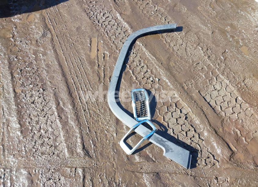 Photo 12 of 2015 Jeep Cherokee LIMITED (VIN 1C4PJMDS6FW666137)