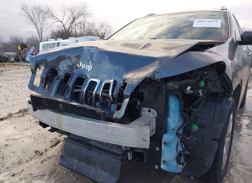 Photo 6 of 2015 Jeep Cherokee LIMITED (VIN 1C4PJMDS6FW698327)