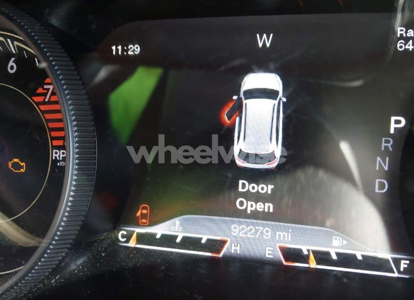 Photo 15 of 2016 Jeep Cherokee LIMITED (VIN 1C4PJMDS6GW270646)