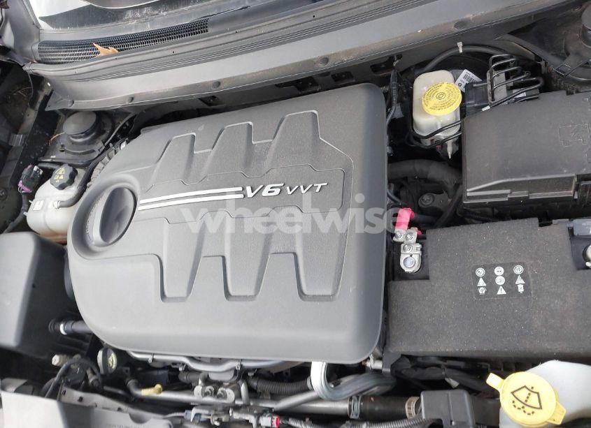 Photo 10 of 2017 Jeep Cherokee LIMITED 4X4 (VIN 1C4PJMDS6HW582841)