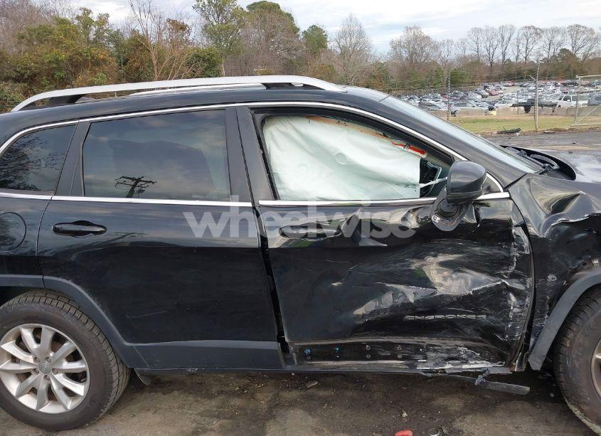 Photo 13 of 2017 Jeep Cherokee LIMITED 4X4 (VIN 1C4PJMDS6HW582841)