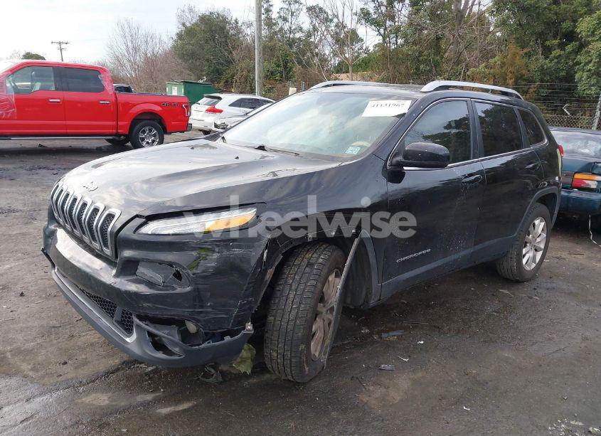 Photo 2 of 2017 Jeep Cherokee LIMITED 4X4 (VIN 1C4PJMDS6HW582841)