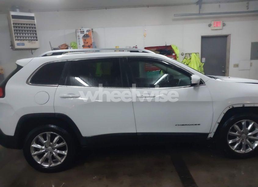 Photo 14 of 2017 Jeep Cherokee LIMITED 4X4 (VIN 1C4PJMDS6HW631262)