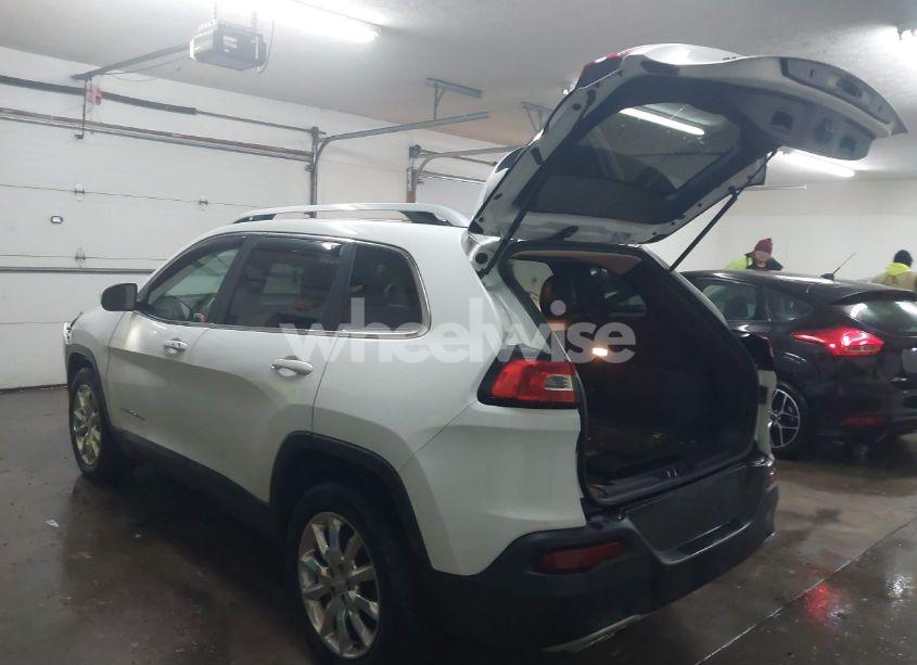 Photo 3 of 2017 Jeep Cherokee LIMITED 4X4 (VIN 1C4PJMDS6HW631262)