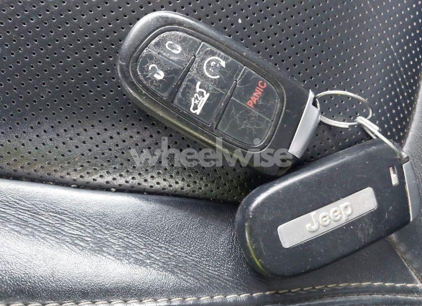 Photo 11 of 2014 Jeep Cherokee LIMITED (VIN 1C4PJMDS7EW265081)