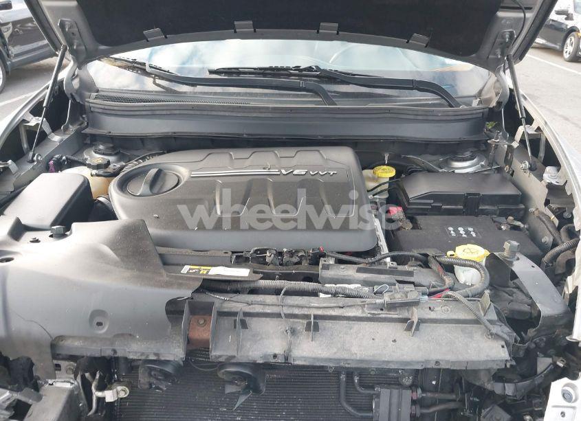 Photo 10 of 2015 Jeep Cherokee LIMITED (VIN 1C4PJMDS7FW522404)
