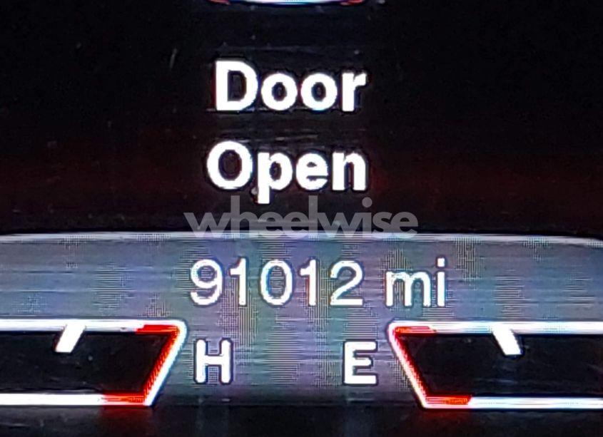 Photo 16 of 2015 Jeep Cherokee LIMITED (VIN 1C4PJMDS7FW550302)