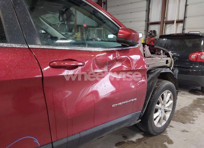 Photo 19 of 2015 Jeep Cherokee LIMITED (VIN 1C4PJMDS7FW550302)