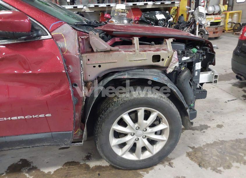 Photo 20 of 2015 Jeep Cherokee LIMITED (VIN 1C4PJMDS7FW550302)