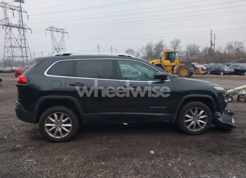 Photo 13 of 2015 Jeep Cherokee LIMITED (VIN 1C4PJMDS7FW630988)
