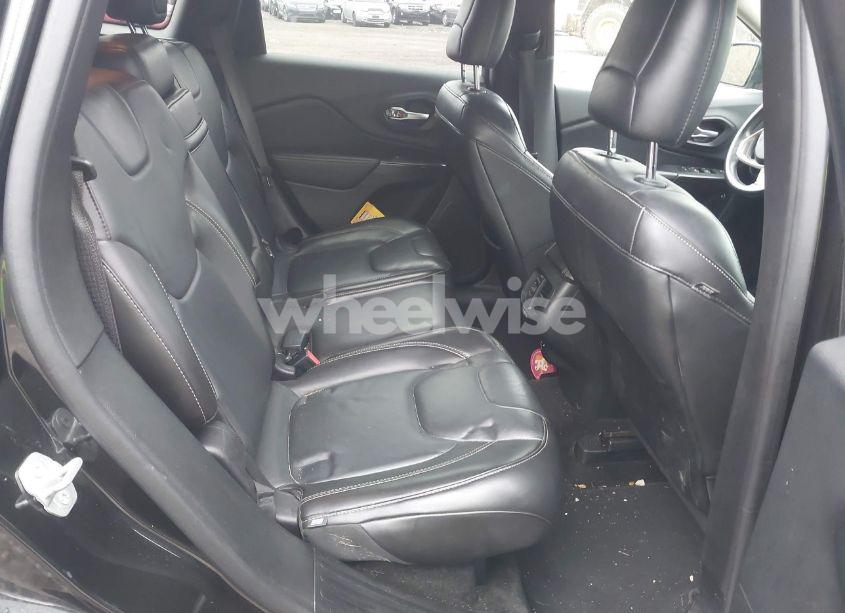 Photo 8 of 2015 Jeep Cherokee LIMITED (VIN 1C4PJMDS7FW630988)