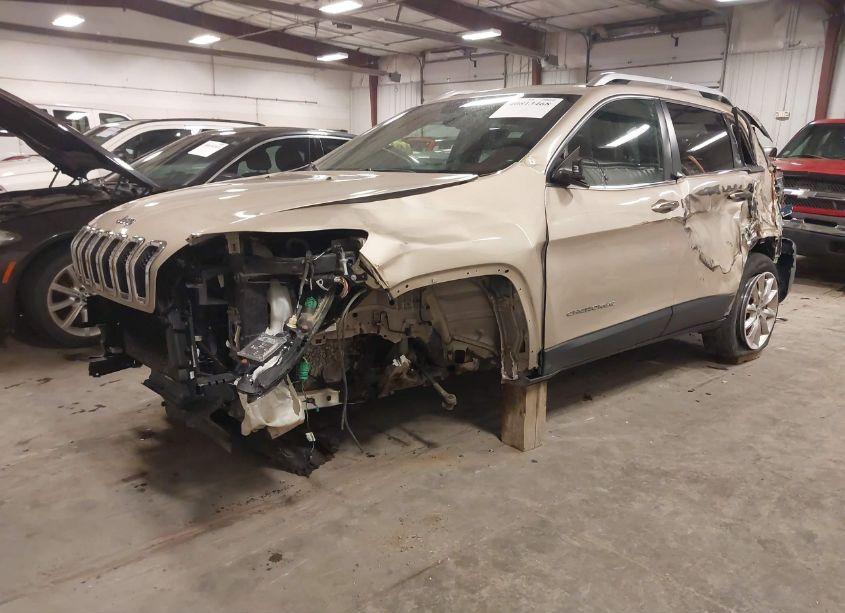 Photo 2 of 2015 Jeep Cherokee LIMITED (VIN 1C4PJMDS7FW682315)