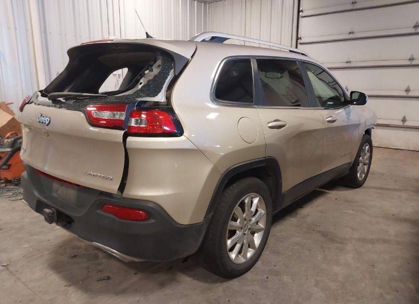 Photo 4 of 2015 Jeep Cherokee LIMITED (VIN 1C4PJMDS7FW682315)