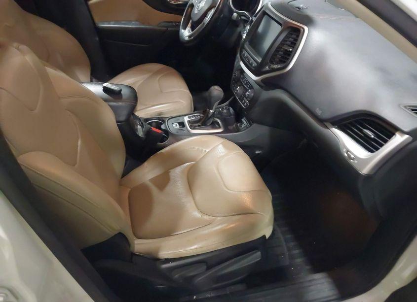 Photo 5 of 2015 Jeep Cherokee LIMITED (VIN 1C4PJMDS7FW687952)