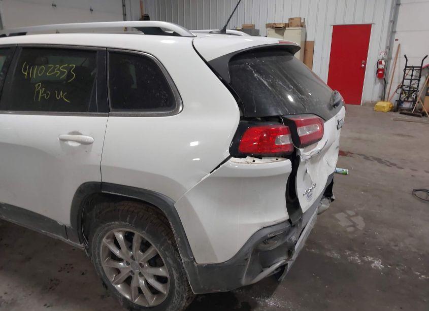 Photo 6 of 2015 Jeep Cherokee LIMITED (VIN 1C4PJMDS7FW687952)