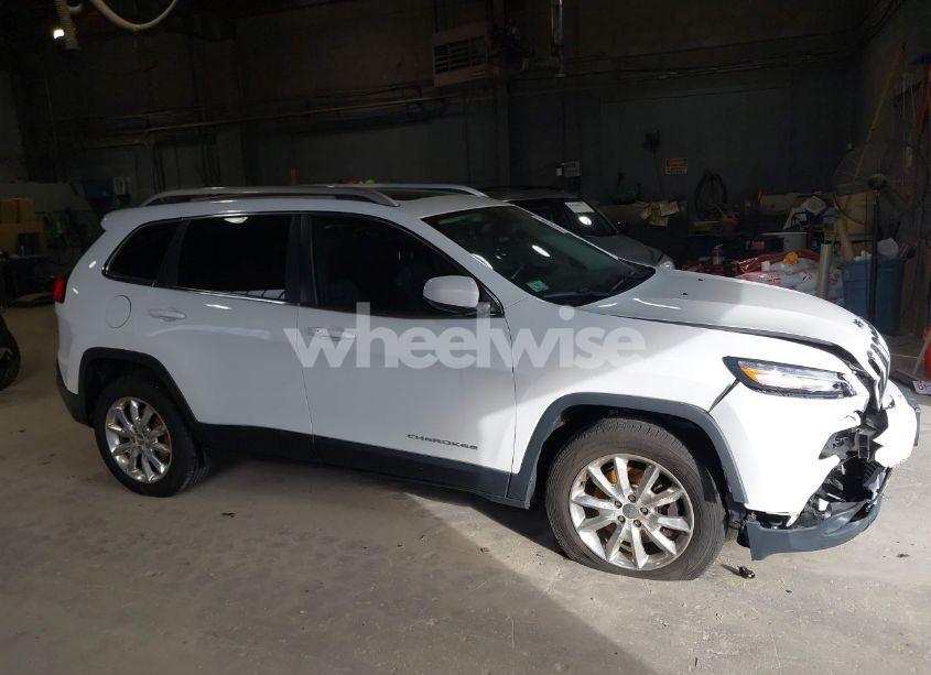 Photo 13 of 2015 Jeep Cherokee LIMITED (VIN 1C4PJMDS7FW698420)