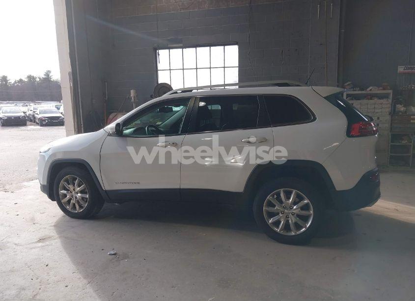 Photo 14 of 2015 Jeep Cherokee LIMITED (VIN 1C4PJMDS7FW698420)