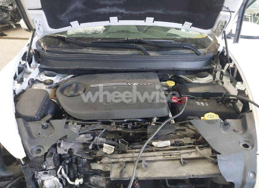 Photo 10 of 2016 Jeep Cherokee LIMITED (VIN 1C4PJMDS7GW250969)