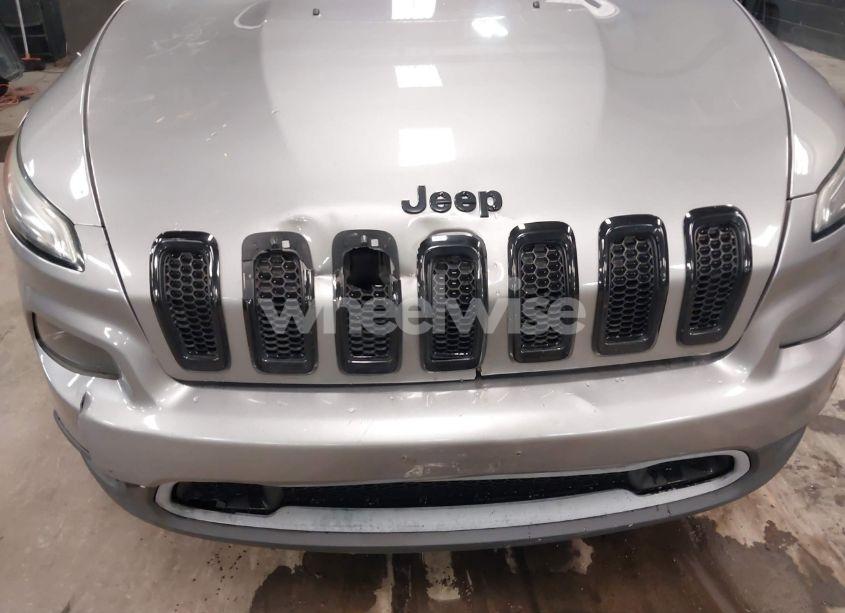 Photo 6 of 2016 Jeep Cherokee HIGH ALTITUDE (VIN 1C4PJMDS7GW317361)