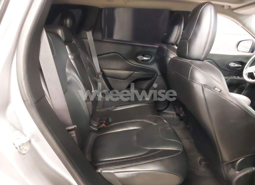 Photo 8 of 2016 Jeep Cherokee HIGH ALTITUDE (VIN 1C4PJMDS7GW317361)