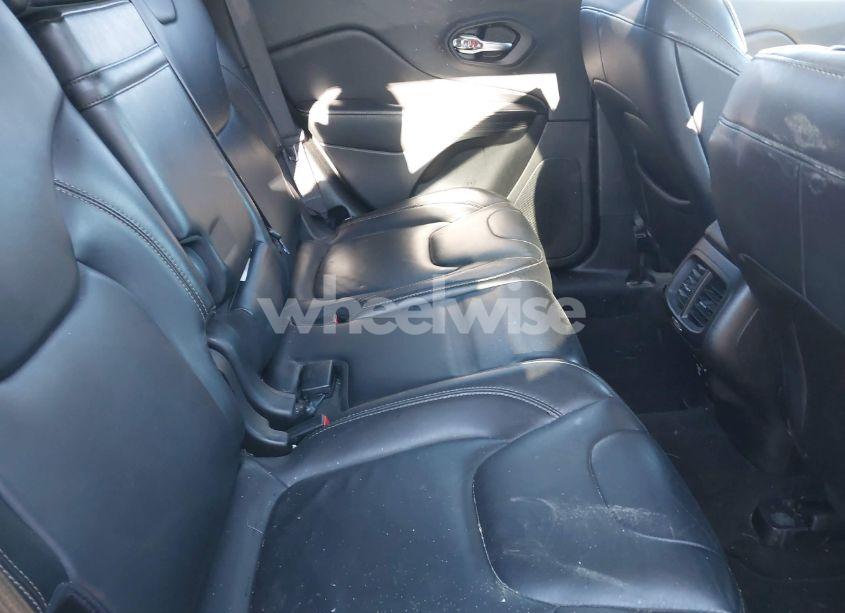 Photo 8 of 2017 Jeep Cherokee HIGH ALTITUDE 4X4 (VIN 1C4PJMDS7HW557169)