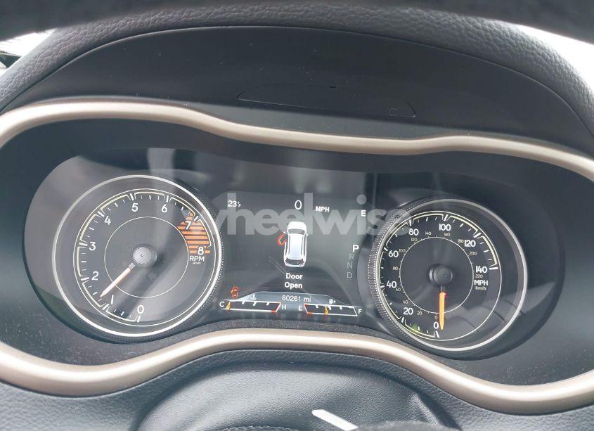 Photo 16 of 2017 Jeep Cherokee HIGH ALTITUDE 4X4 (VIN 1C4PJMDS7HW569502)