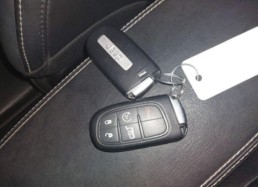 Photo 11 of 2014 Jeep Cherokee LIMITED (VIN 1C4PJMDS8EW296694)