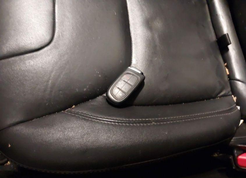 Photo 11 of 2015 Jeep Cherokee LIMITED (VIN 1C4PJMDS8FW634063)