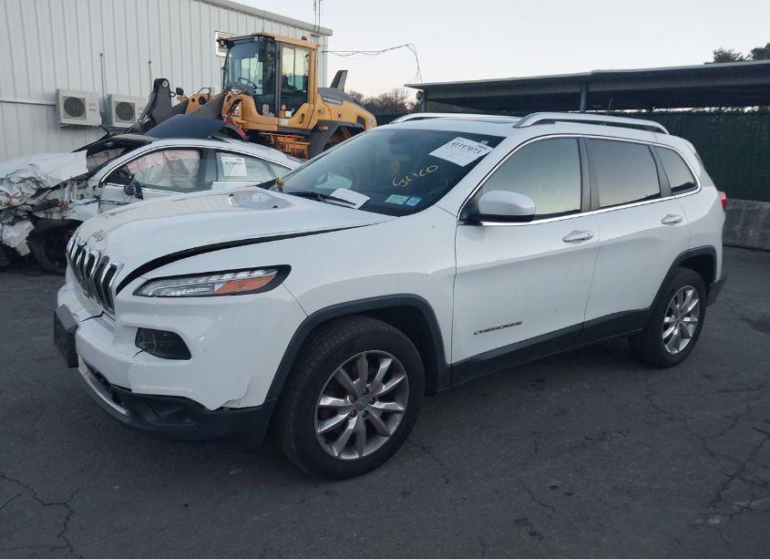 Photo 2 of 2016 Jeep Cherokee LIMITED (VIN 1C4PJMDS8GW131621)
