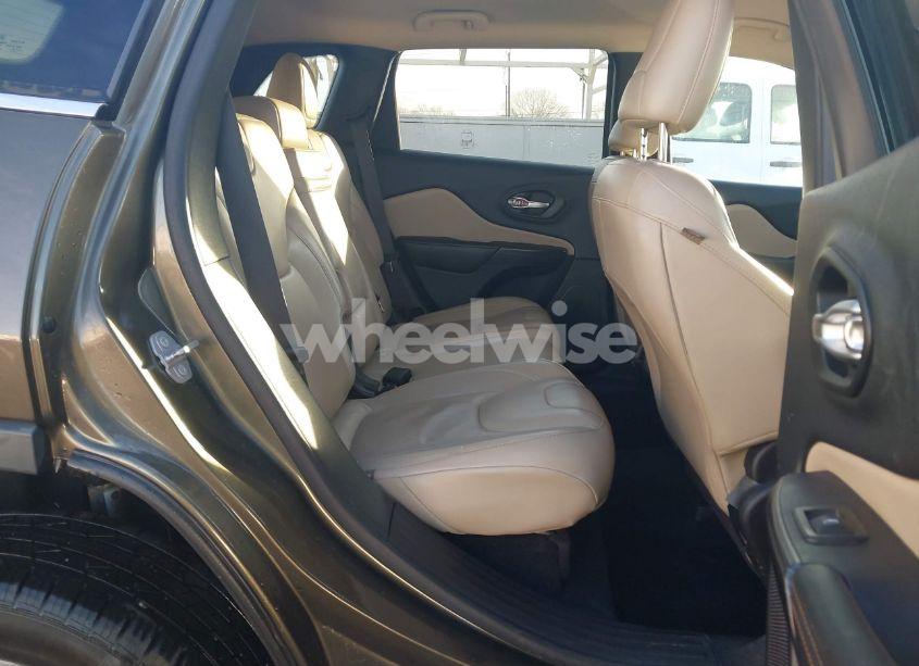 Photo 8 of 2016 Jeep Cherokee LIMITED (VIN 1C4PJMDS8GW155126)