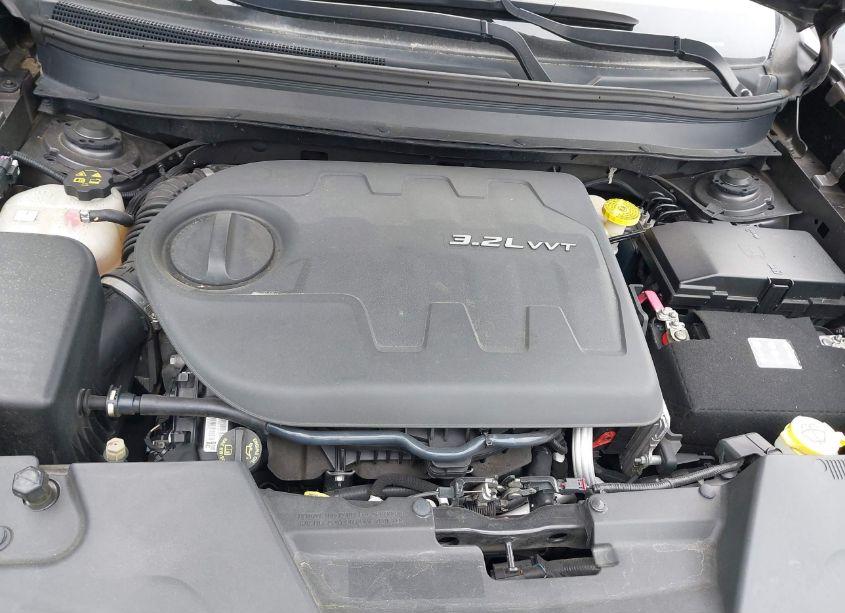 Photo 10 of 2014 Jeep Cherokee LIMITED (VIN 1C4PJMDS9EW239954)