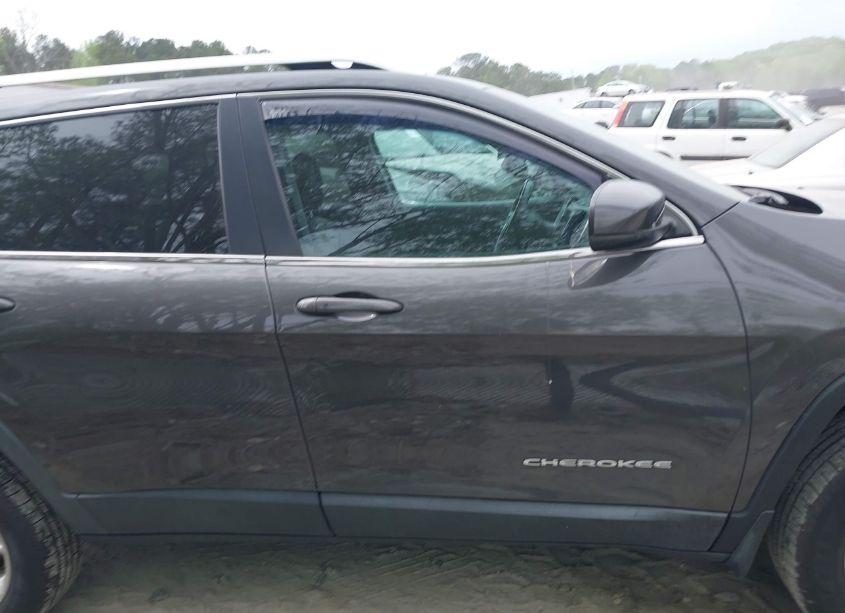 Photo 13 of 2014 Jeep Cherokee LIMITED (VIN 1C4PJMDS9EW239954)