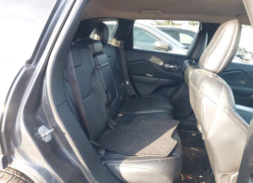 Photo 8 of 2015 Jeep Cherokee LIMITED (VIN 1C4PJMDS9FW526440)